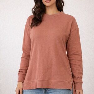 Old Navy Women's Terracotta Crew Neck Sweater